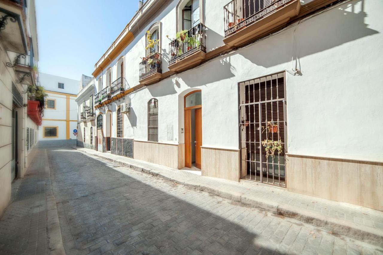 Casa Valentina Ii: Confort Y Luz En Sevilla Centro 外观 照片