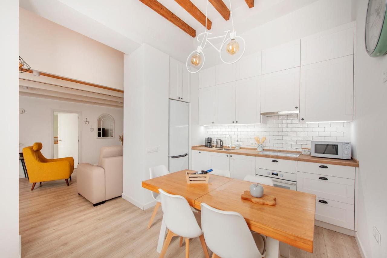 Casa Valentina Ii: Confort Y Luz En Sevilla Centro 外观 照片