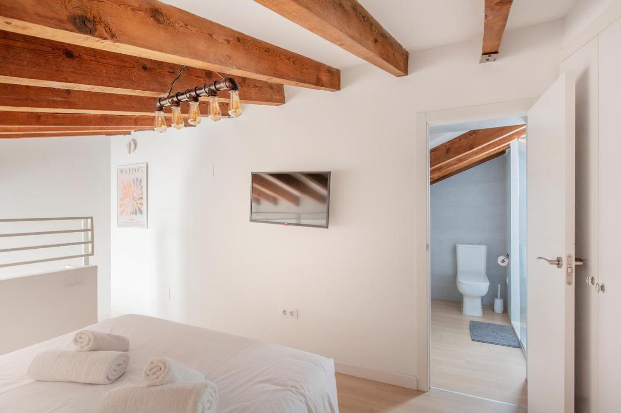 Casa Valentina Ii: Confort Y Luz En Sevilla Centro 外观 照片