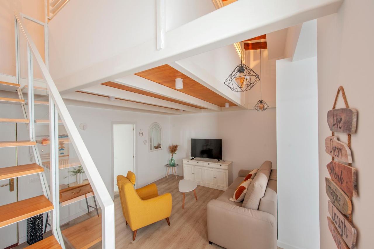 Casa Valentina Ii: Confort Y Luz En Sevilla Centro 外观 照片