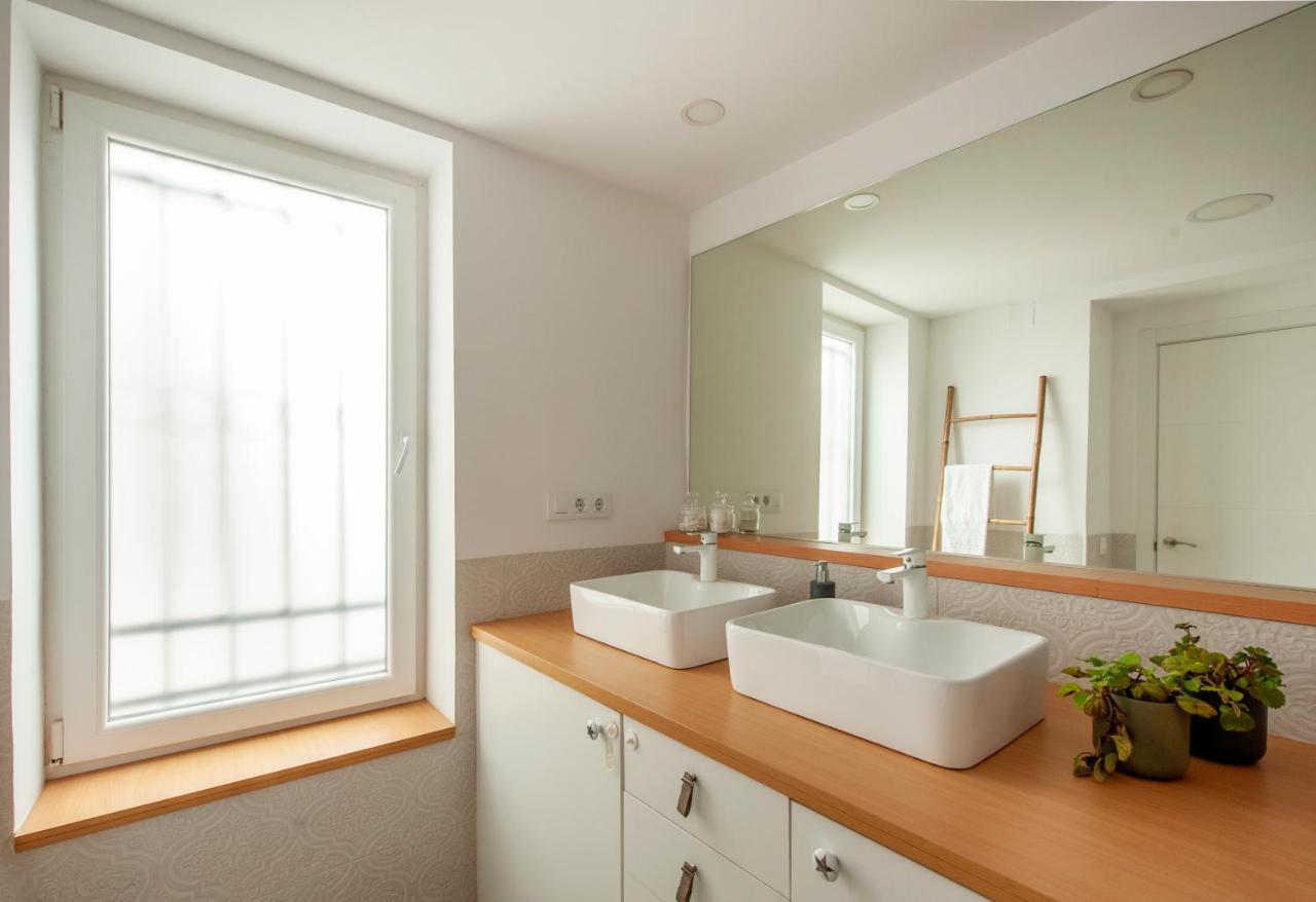 Casa Valentina Ii: Confort Y Luz En Sevilla Centro 外观 照片