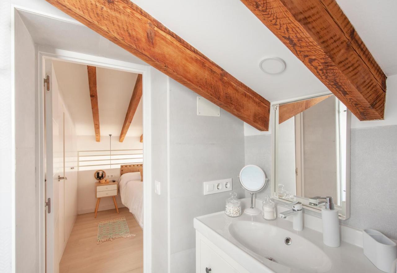 Casa Valentina Ii: Confort Y Luz En Sevilla Centro 外观 照片